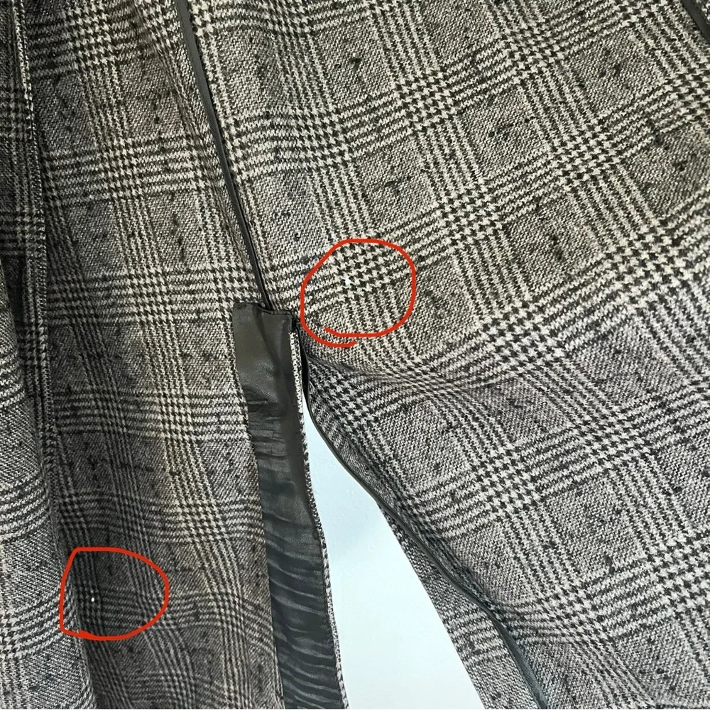 Vintage 1960’s Wool Coat - Picture 10 of 11